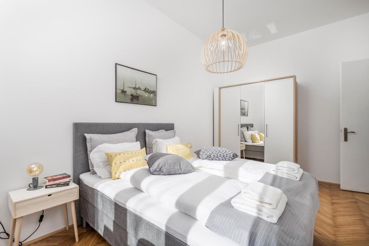 Apartment Bella 36 Fiume Kültér fotó